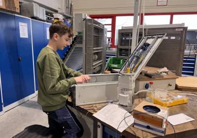 Joshua_Industrie_Elektro_original_copy_1_copy_1_copy_1