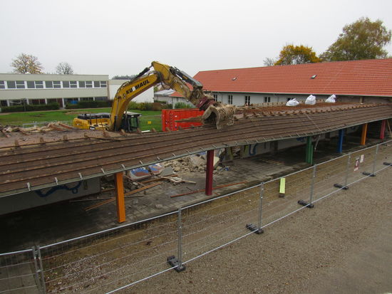 Abriss Pausenhalle 1