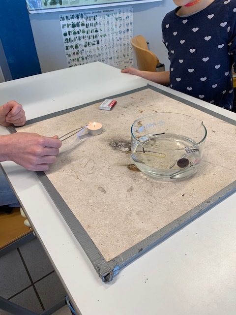 Experimente im Sachunterricht