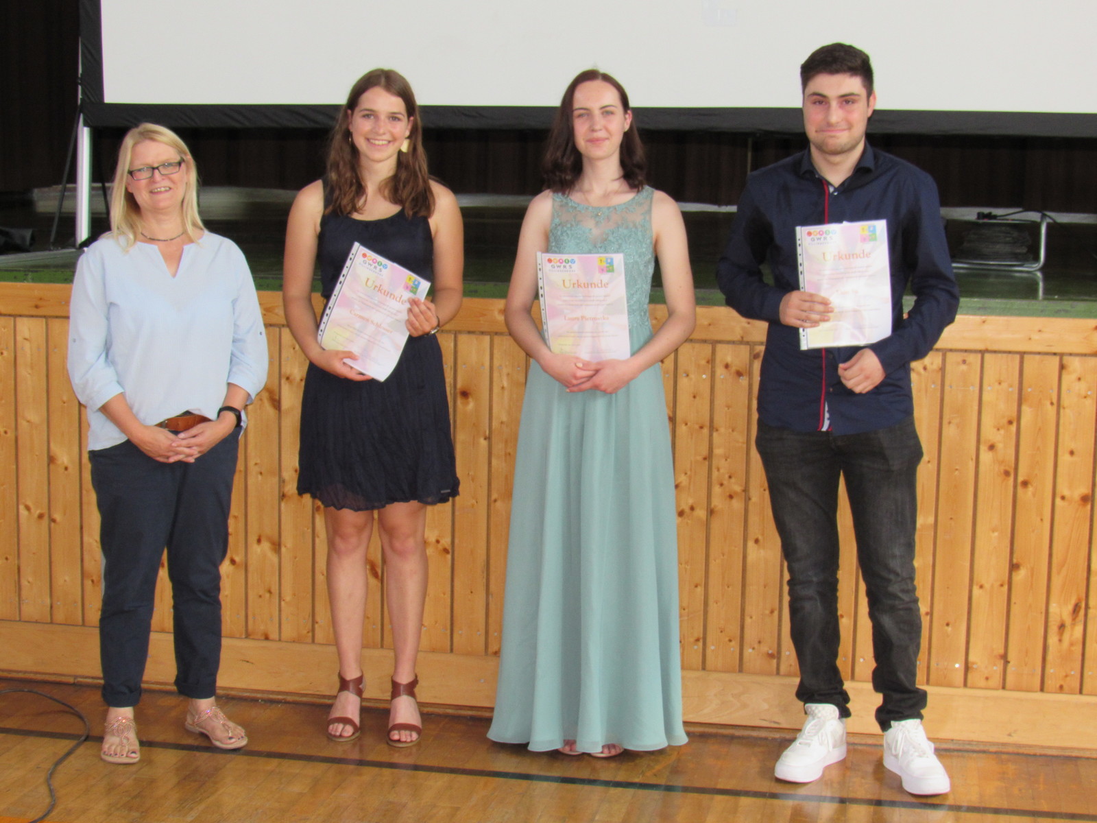 2020 07 28 Zeugnisausgabe 2