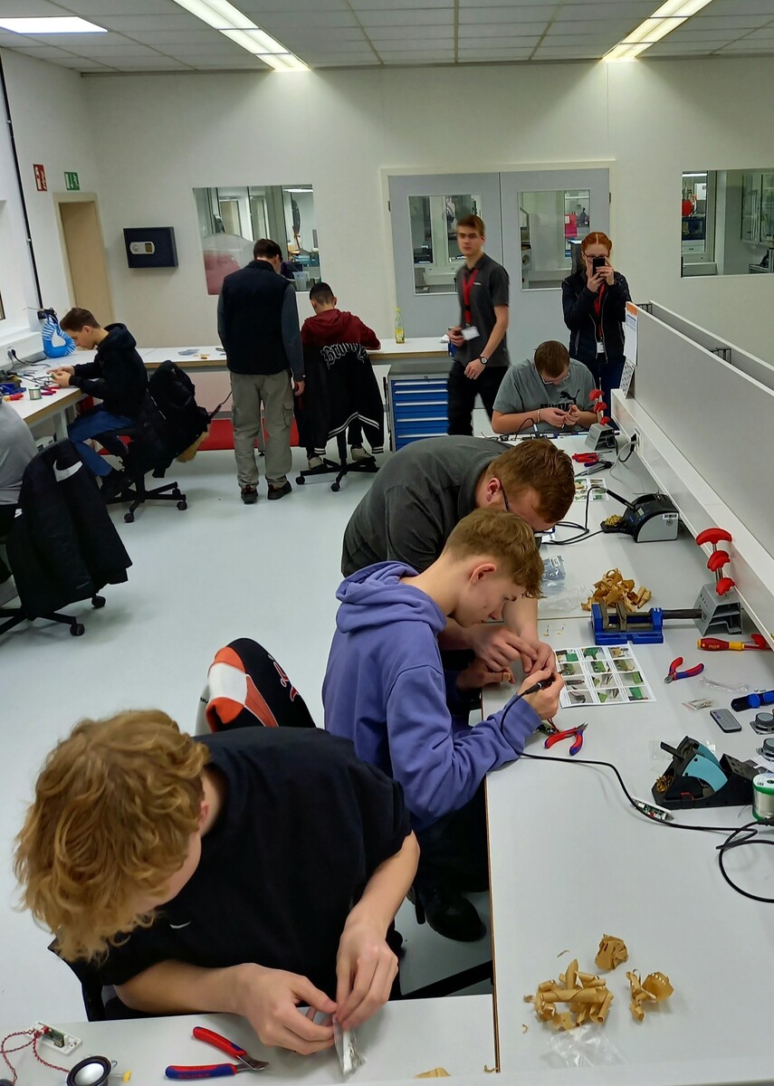 Praktische Berufsorientierung bei Fa. Engeser geht in die zweite Runde