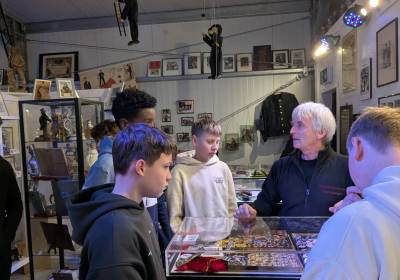 PXL_20251114_082744405_original