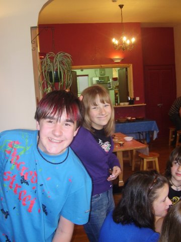 Tag 3: Gute Laune beim Fruehstueck im Sheila's